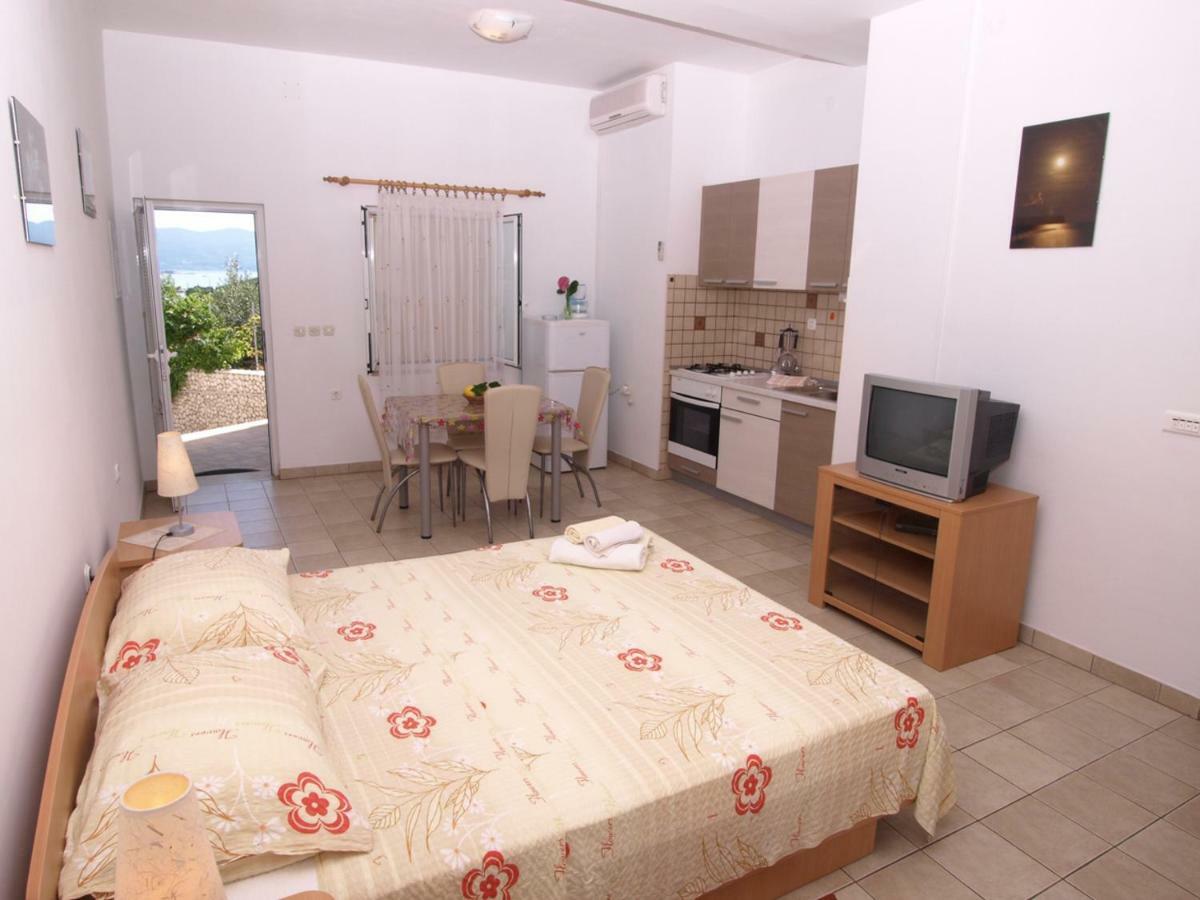 Apartments Skorin Lumbarda Extérieur photo