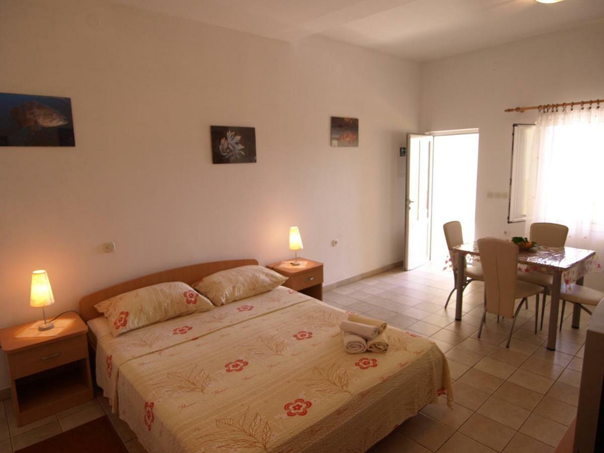 Apartments Skorin Lumbarda Extérieur photo